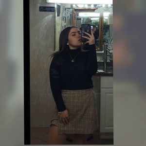 Meet your Posher, Deborah